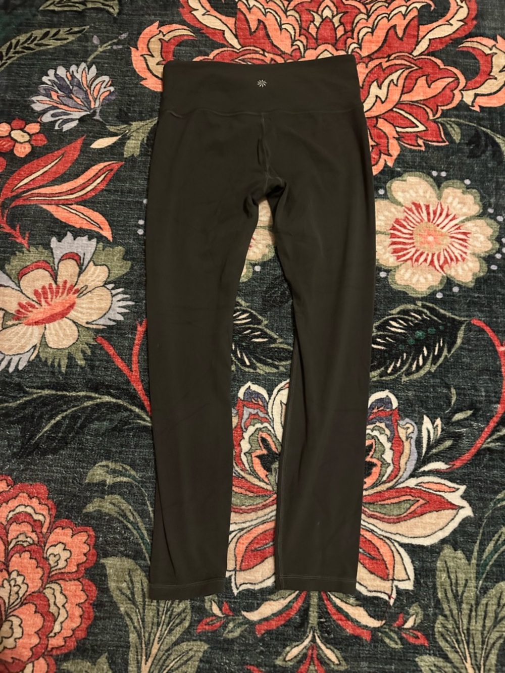 Athleta Dark Gray Leggings Size Small Great Condition 🧘‍♀️